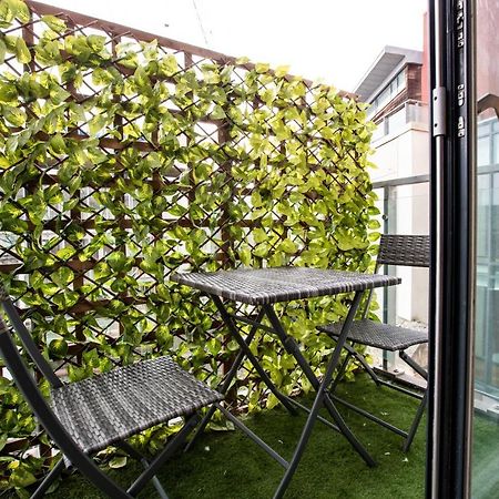 Urban Living'S - The Wren Beautiful City Centre Apartment With Parking Oxford Exterior foto